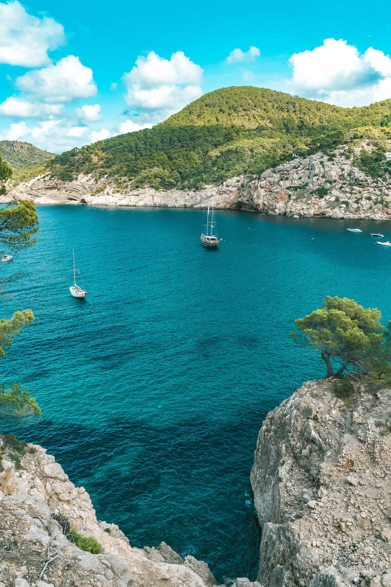 Read more about the article Skal du til Mallorca? Her er 3 ting, du bør pakke